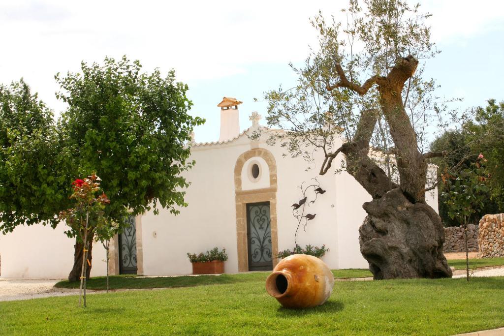 Masseria Quis Ut Deus Crispiano Extérieur photo